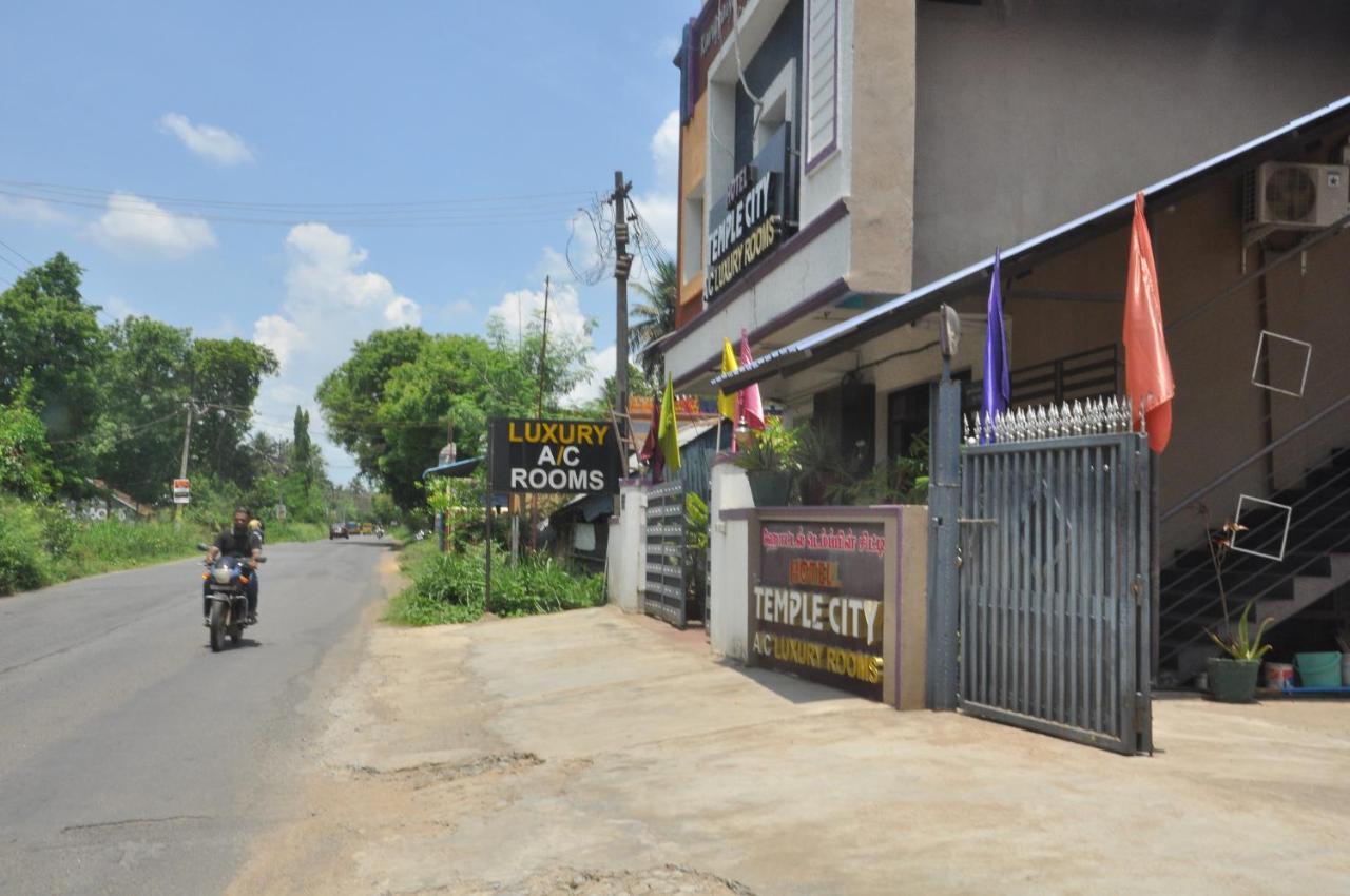 Hotel Temple City Papanasam Extérieur photo