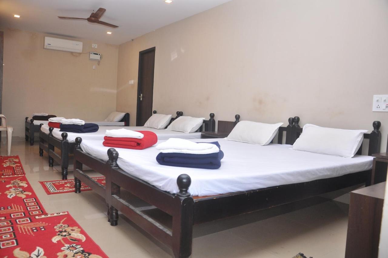 Hotel Temple City Papanasam Extérieur photo