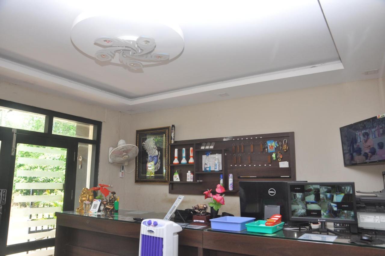 Hotel Temple City Papanasam Extérieur photo
